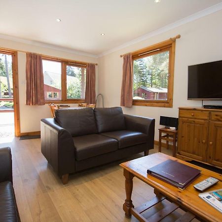 Invercauld Lodges Ballater Bagian luar foto