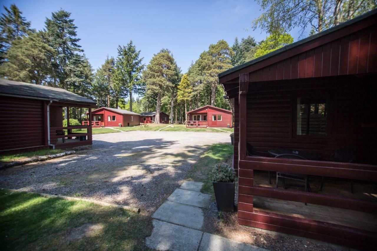 Invercauld Lodges Ballater Bagian luar foto