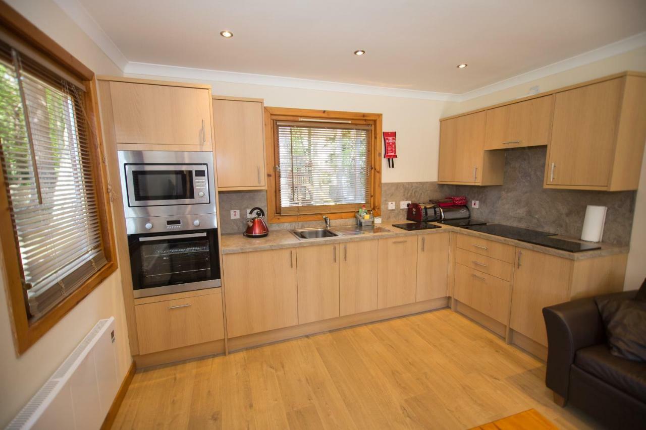 Invercauld Lodges Ballater Bagian luar foto
