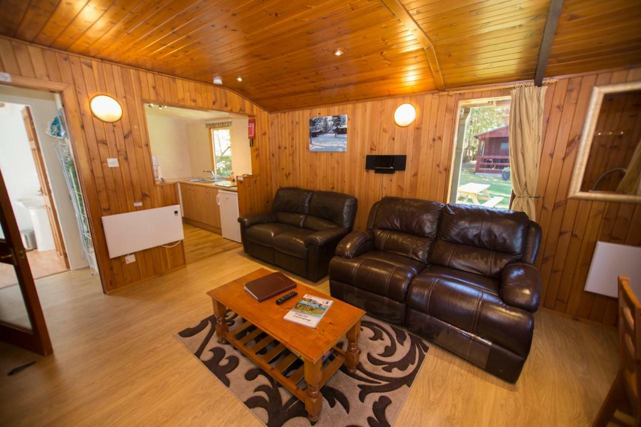 Invercauld Lodges Ballater Bagian luar foto